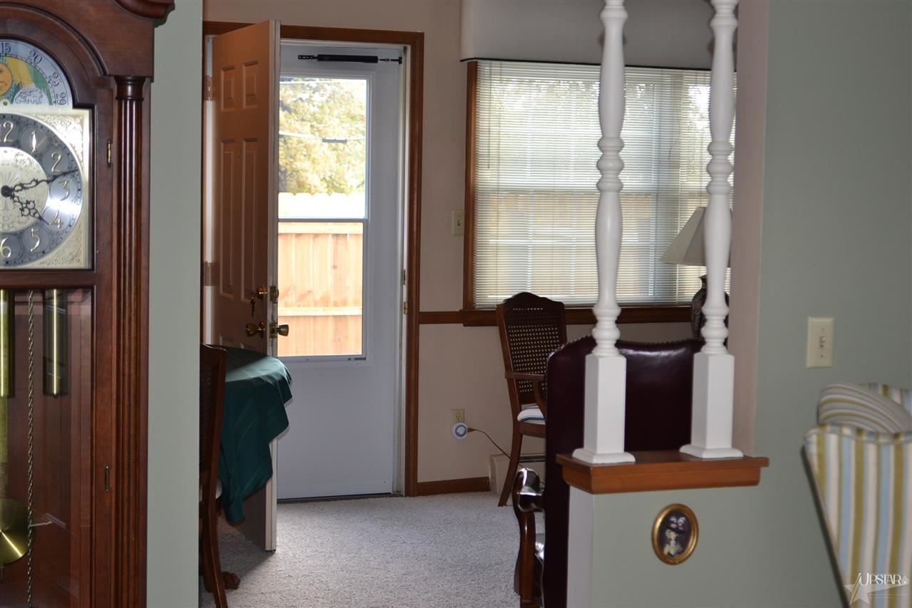 4810 Vance Ave, Fort Wayne, IN 46815 photo 2