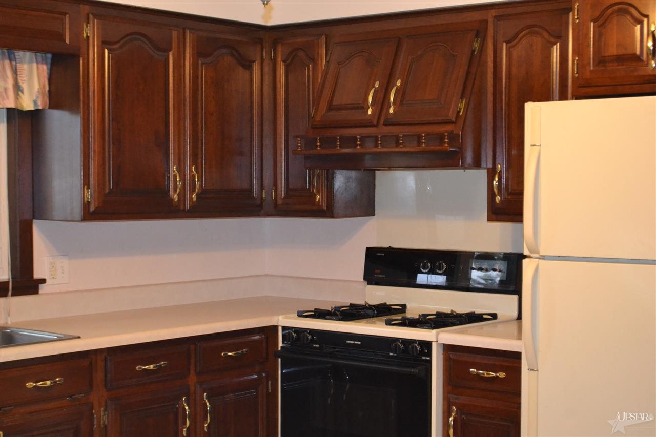 4920 Woodway Dr, Fort Wayne, IN 46835 photo 5