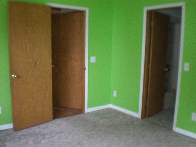 57756 Pendleton Dr, Elkhart, IN 46517 photo 8