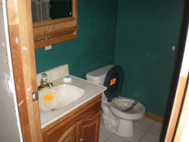 57756 Pendleton Dr, Elkhart, IN 46517 photo 17
