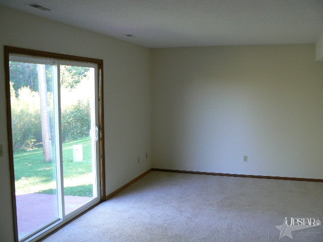 1516 Carlow Ct, Fort Wayne, IN 46815 photo 8