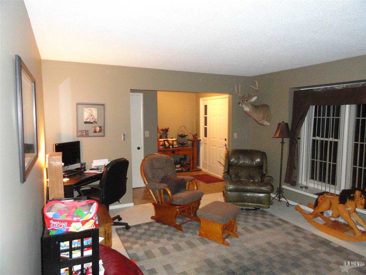 939 Yorktown Rd, Decatur, IN 46733 photo 6