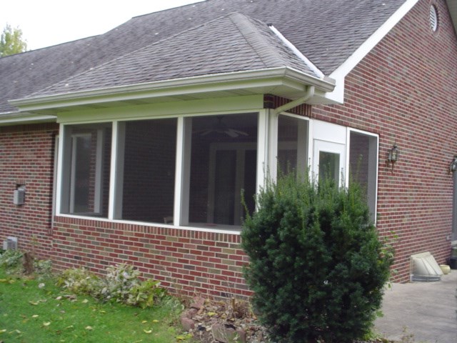 600 E Nokomis Dr, Syracuse, IN 46567 photo 6