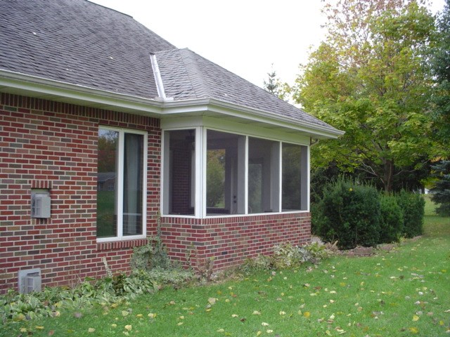 600 E Nokomis Dr, Syracuse, IN 46567 photo 5