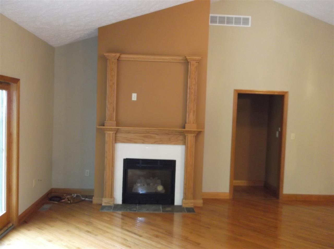 1812 Dutch Ct, South Bend, IN 46614 photo 8