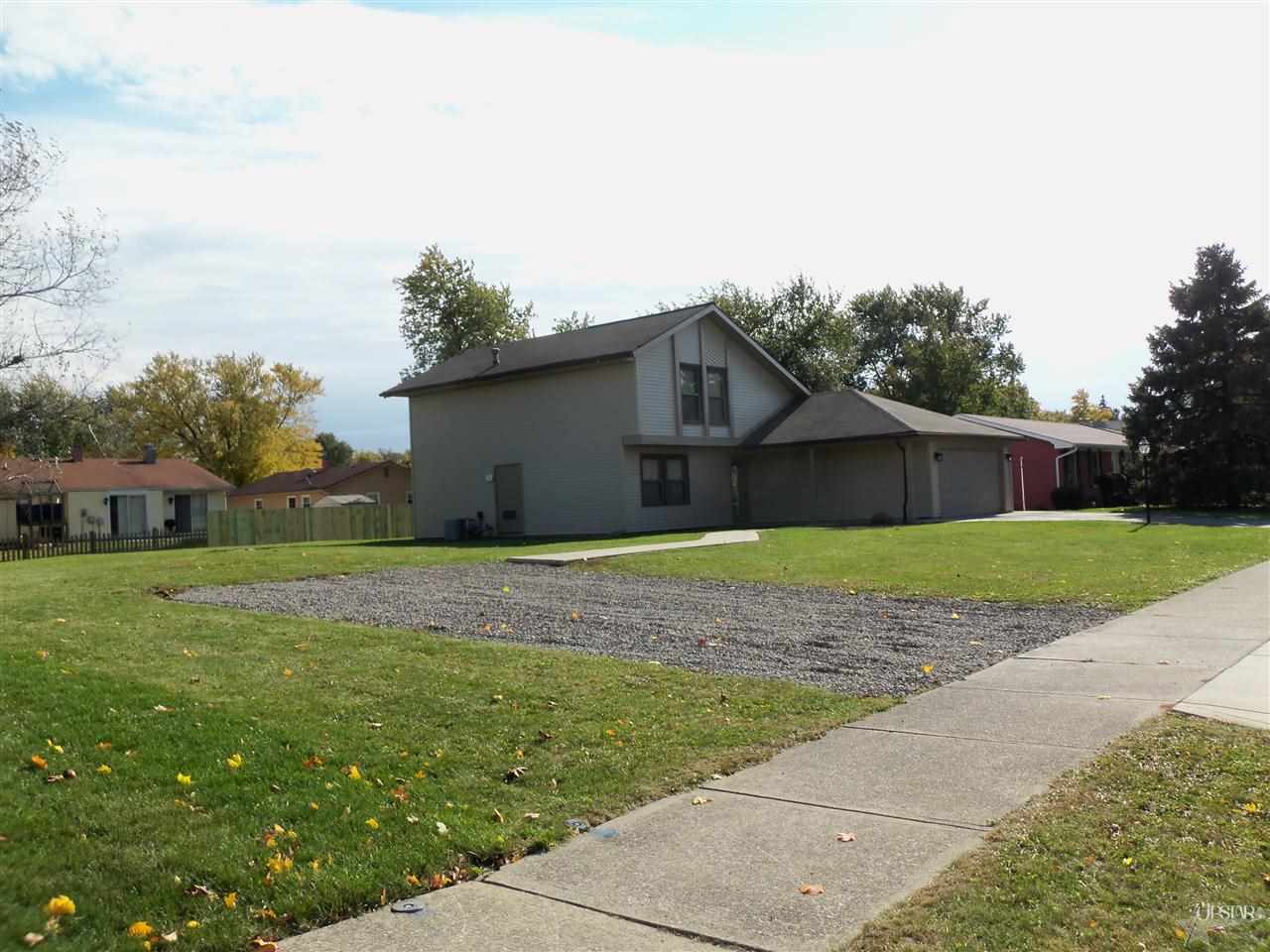 9221 Burr Oak Dr, Fort Wayne, IN 46819 photo 4