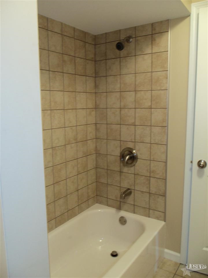 9221 Burr Oak Dr, Fort Wayne, IN 46819 photo 17