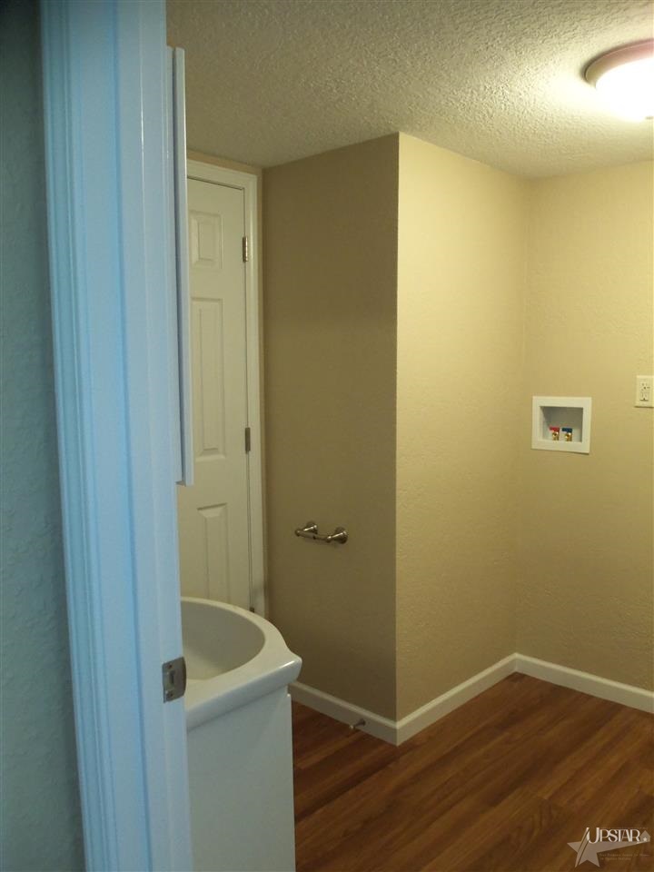 9221 Burr Oak Dr, Fort Wayne, IN 46819 photo 12