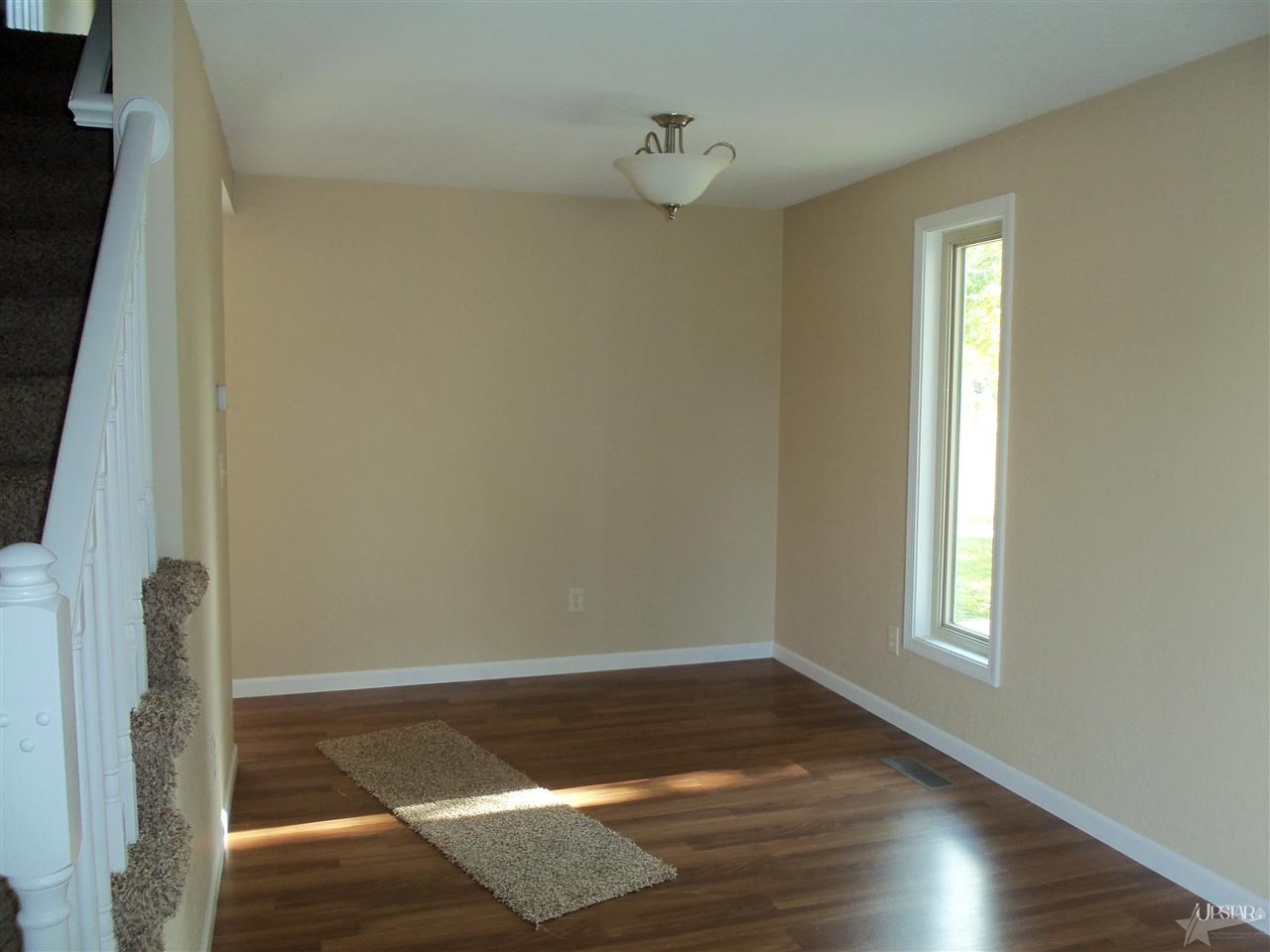 9221 Burr Oak Dr, Fort Wayne, IN 46819 photo 7
