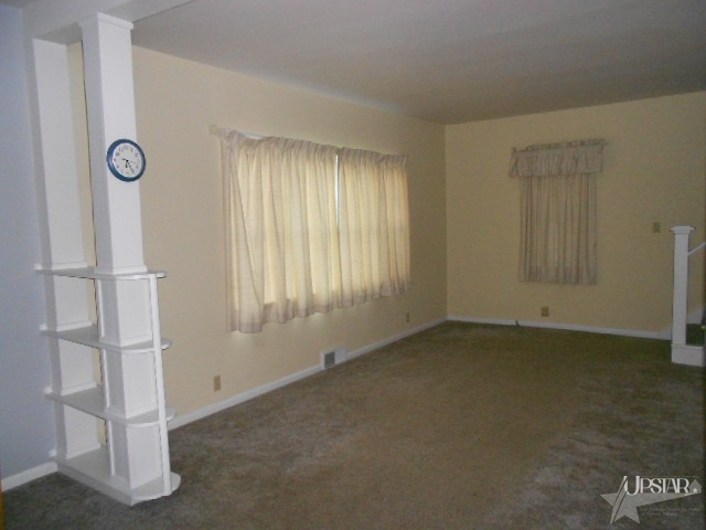 2059 Riverside Dr, Huntington, IN 46750 photo 6