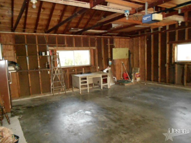 2059 Riverside Dr, Huntington, IN 46750 photo 17