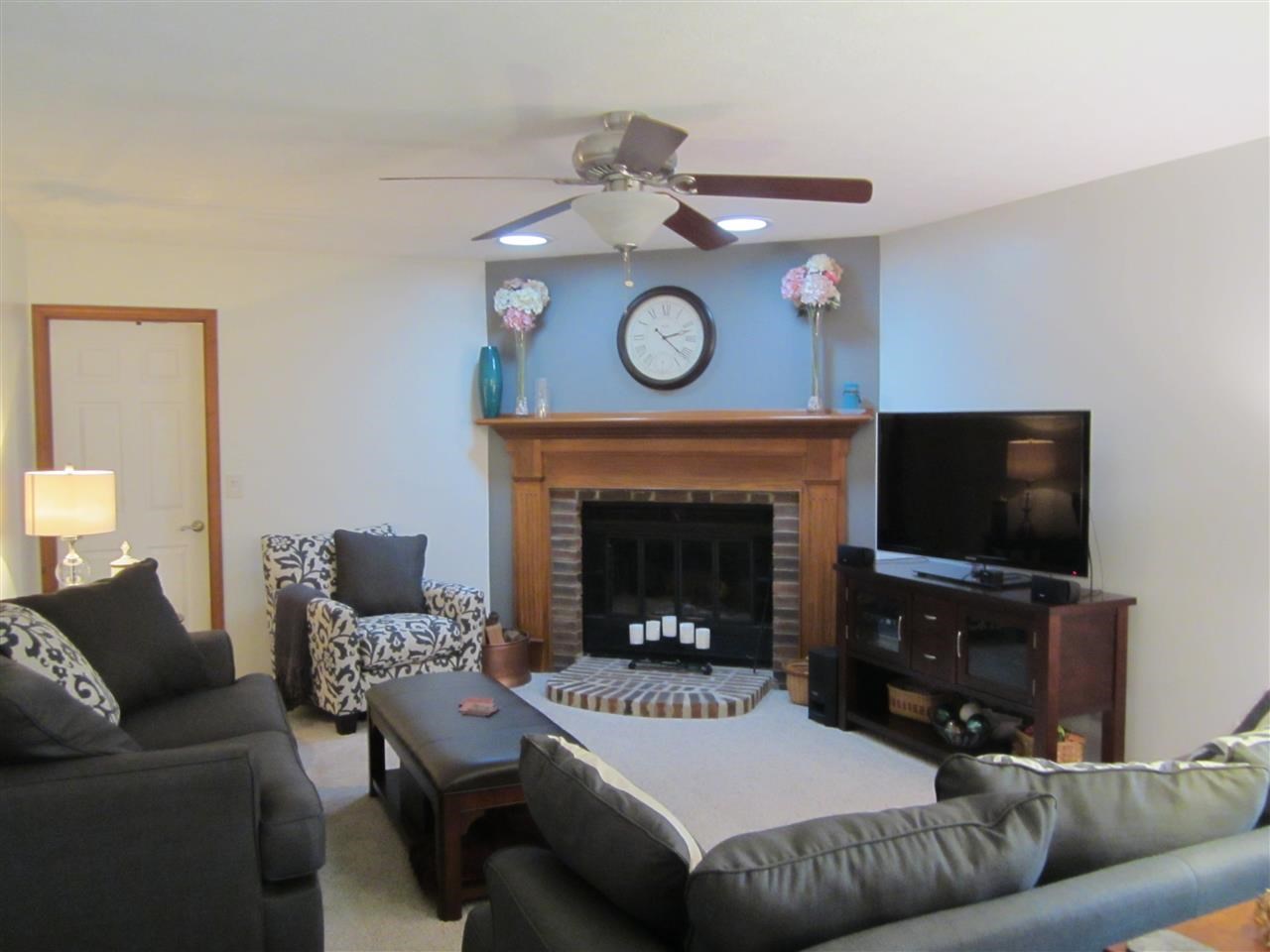 2704 E Redwood Cir, Bloomington, IN 47401 photo 7