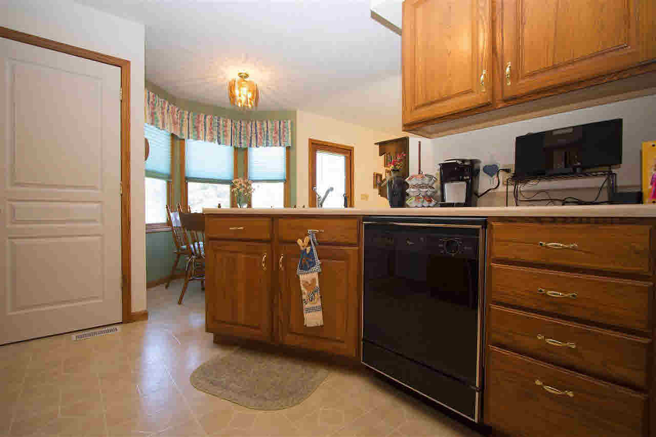 58524 Baugo Xing, Elkhart, IN 46517 photo 13