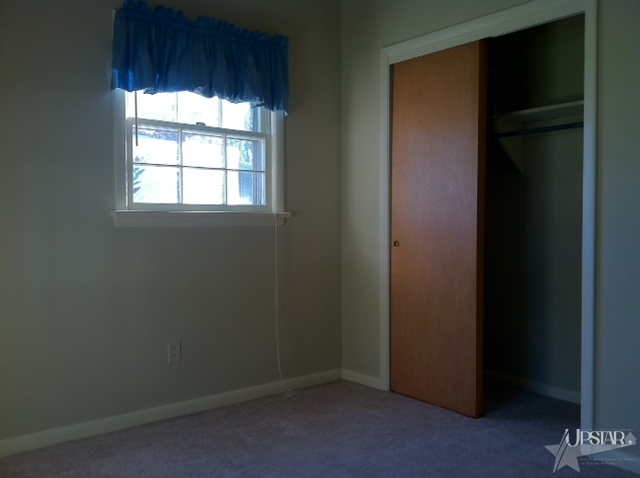 209 W Crown Ln, Fort Wayne, IN 46807 photo 15