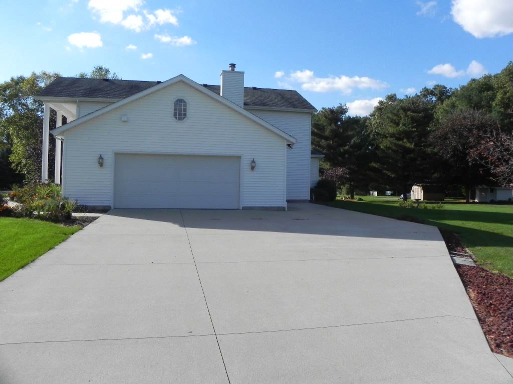 30645 Foxboro Dr, Granger, IN 46530 photo 28
