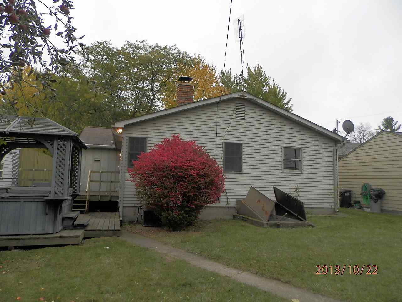 542 S Orchard St, Kendallville, IN 46755 photo 4
