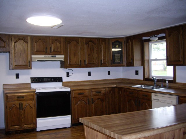 4689 Us Highway 6, Waterloo, IN 46793 photo 5