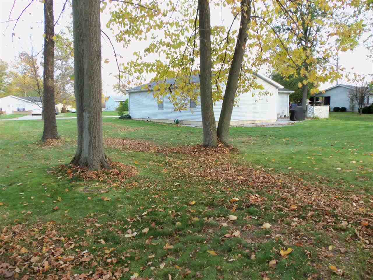 905 Ontario Ln, Auburn, IN 46706 photo 15