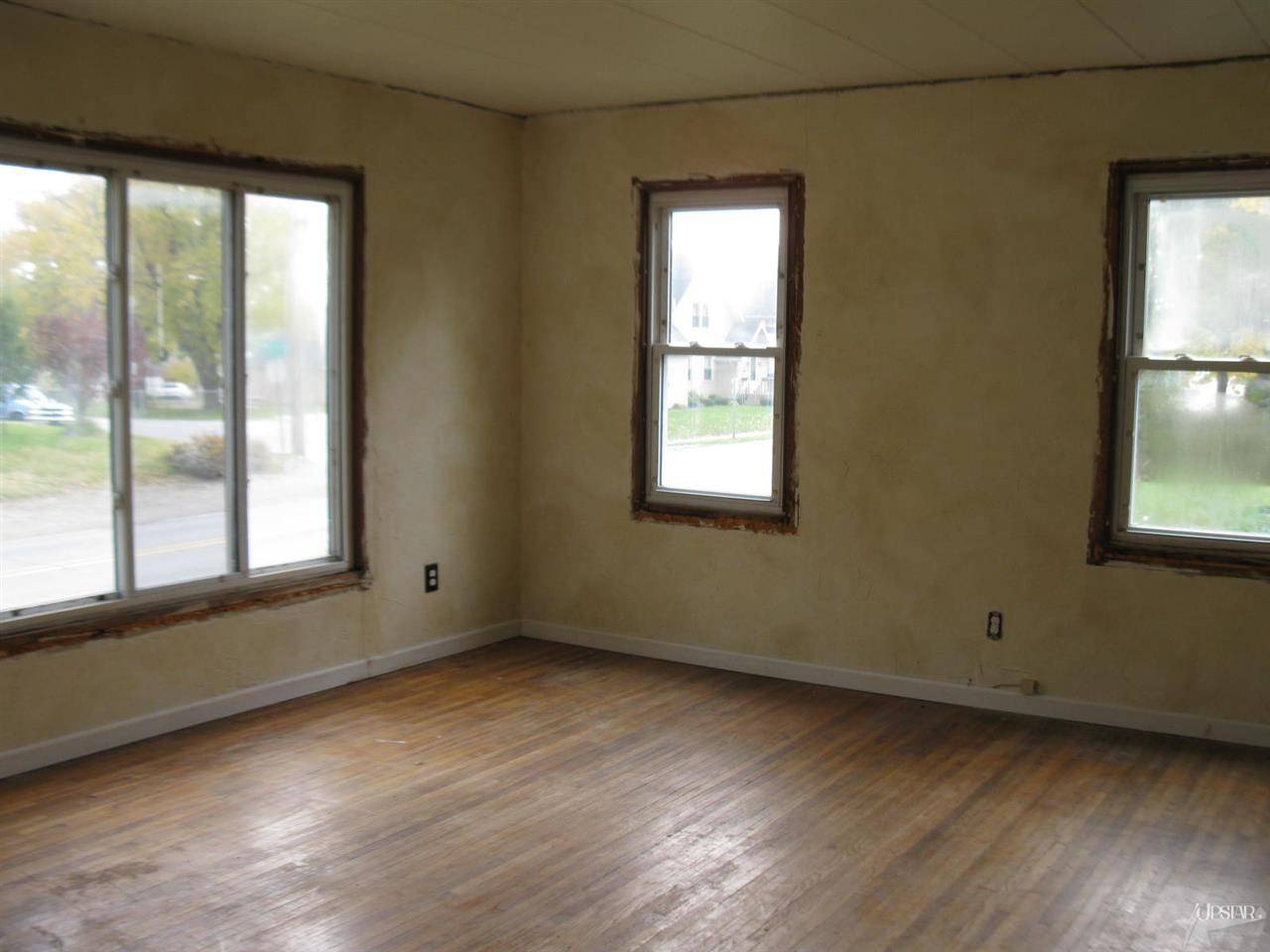 2707 N Wells St, Fort Wayne, IN 46808 photo 5