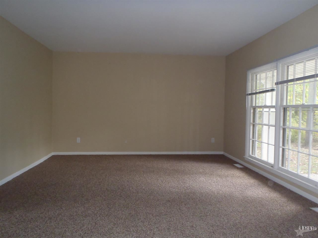 13204 Timbercrest Trl, Fort Wayne, IN 46814 photo 2
