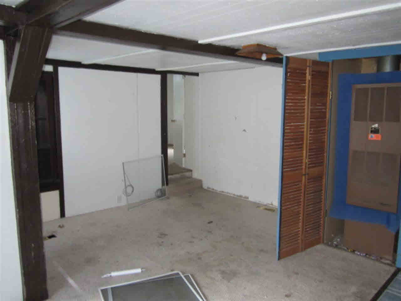 325 Simpson Ave, Elkhart, IN 46516 photo 3