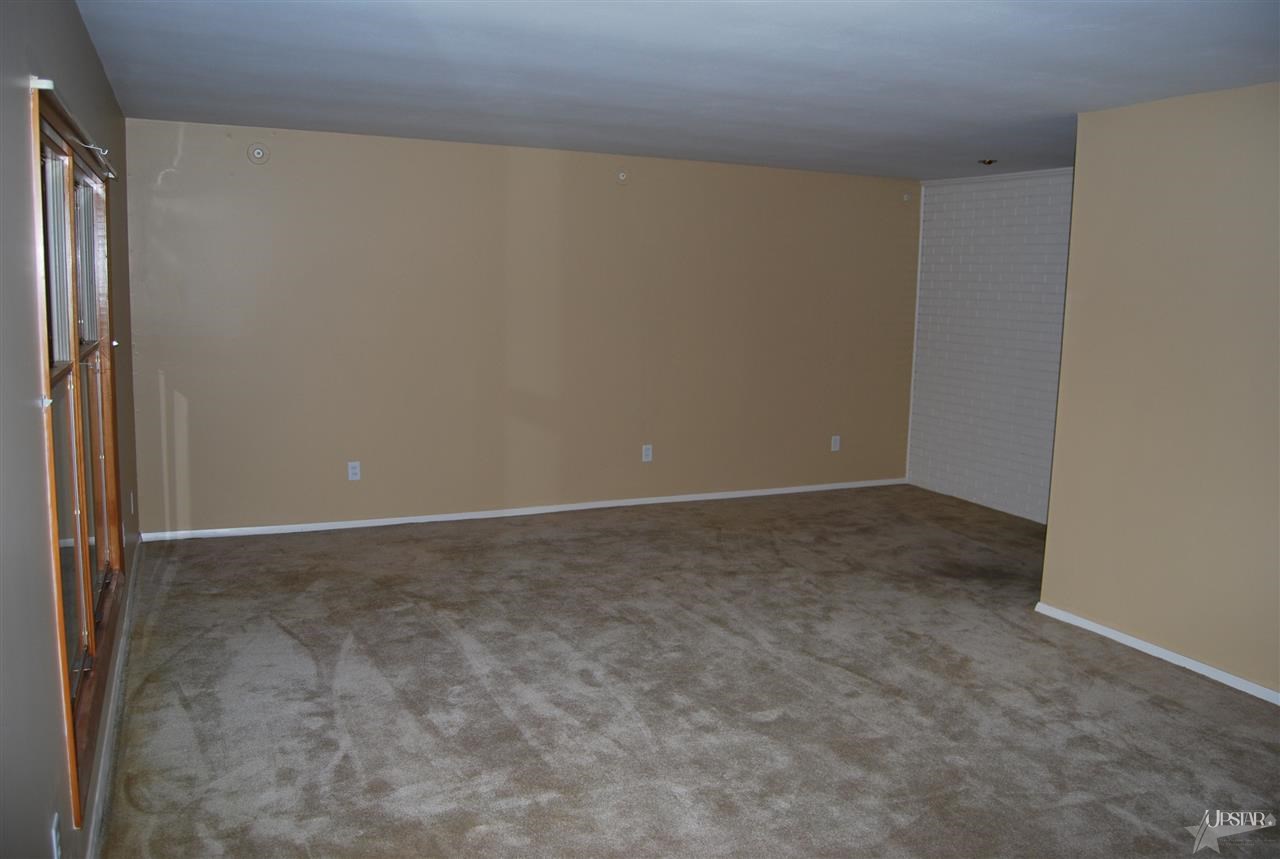 3528 Kirkfield Dr, Fort Wayne, IN 46818 photo 3