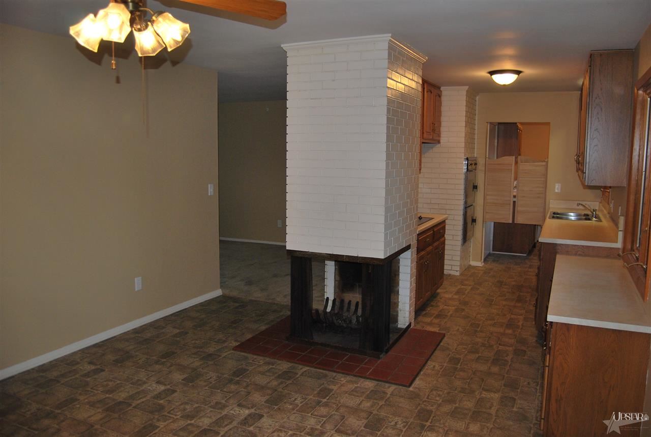 3528 Kirkfield Dr, Fort Wayne, IN 46818 photo 6