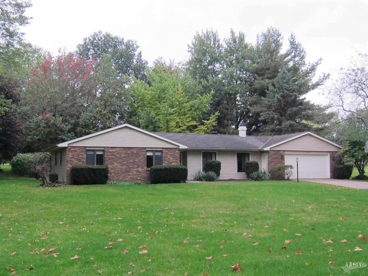 4849 W River Rd, Huntington, IN 46750 photo 1
