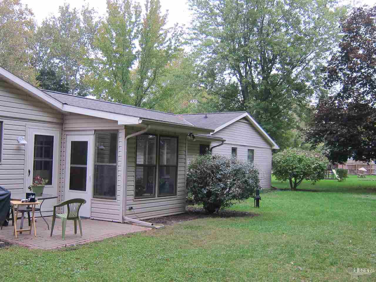 4849 W River Rd, Huntington, IN 46750 photo 19