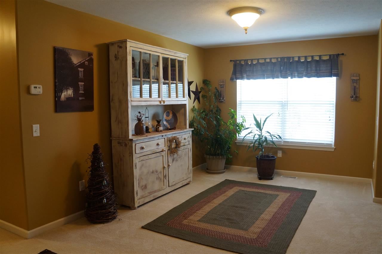 3045 N Cantlin Dr, Bloomington, IN 47404 photo 9
