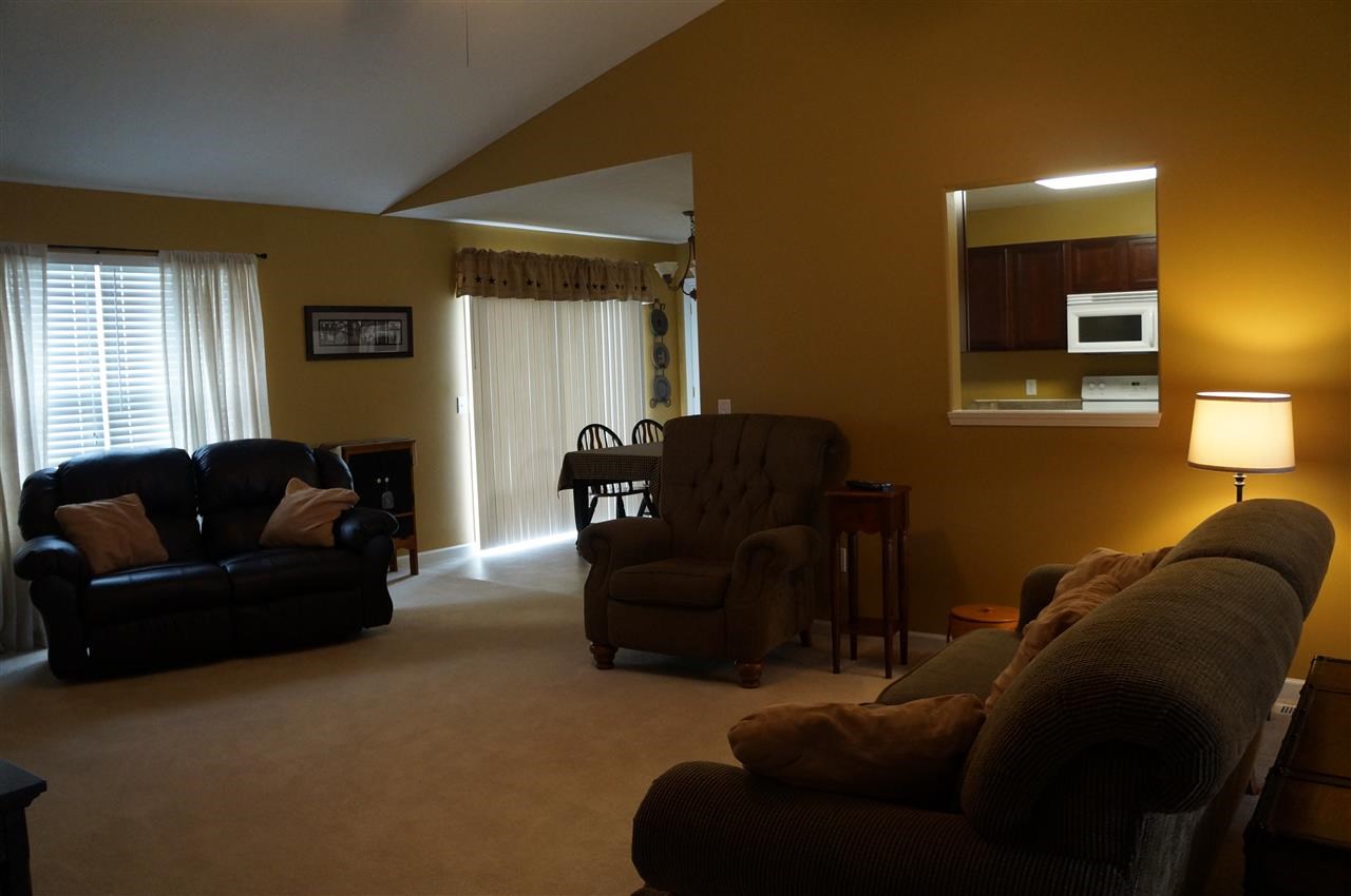 3045 N Cantlin Dr, Bloomington, IN 47404 photo 6