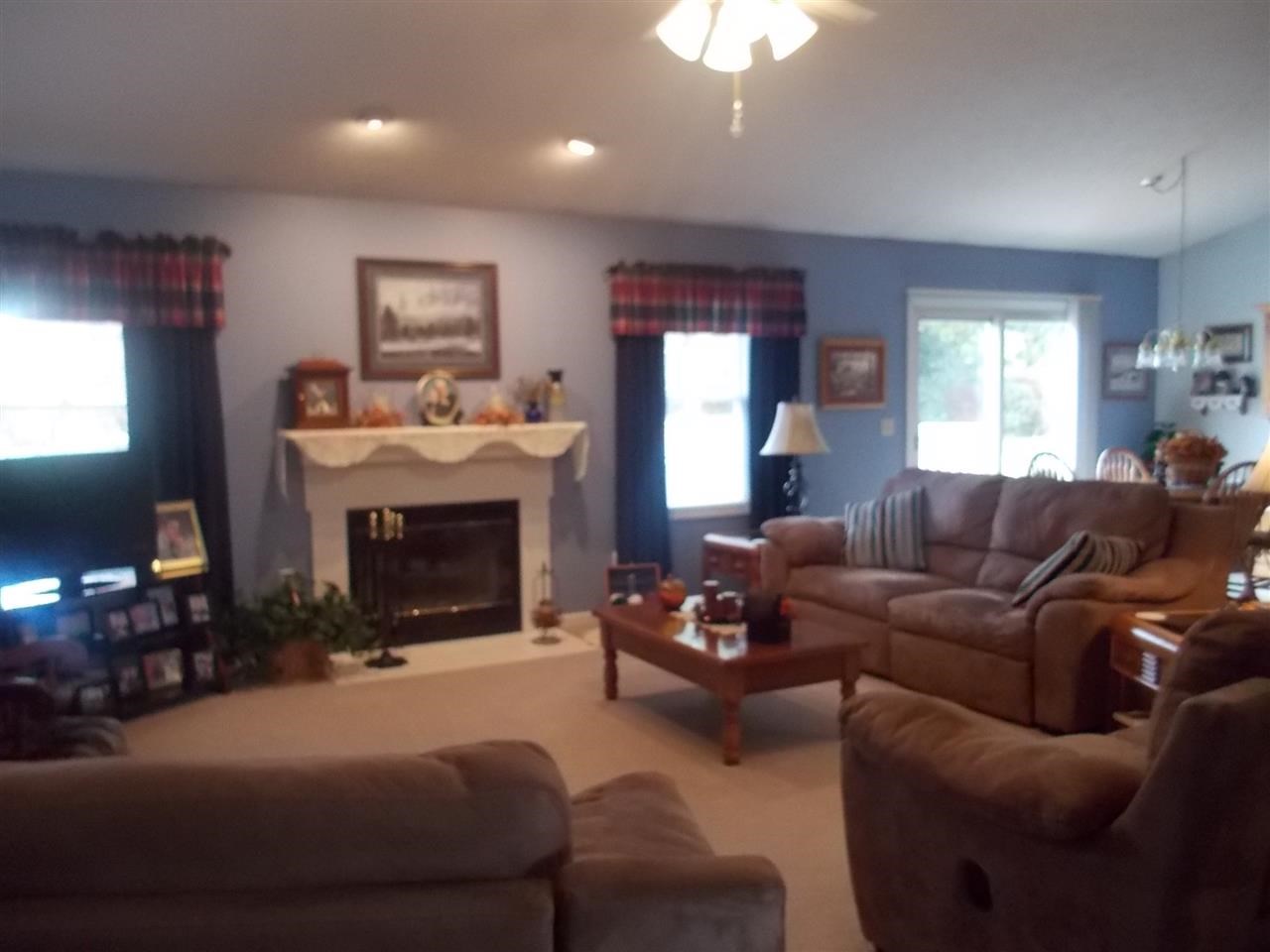 4218 Sail Dr, Mishawaka, IN 46544 photo 3