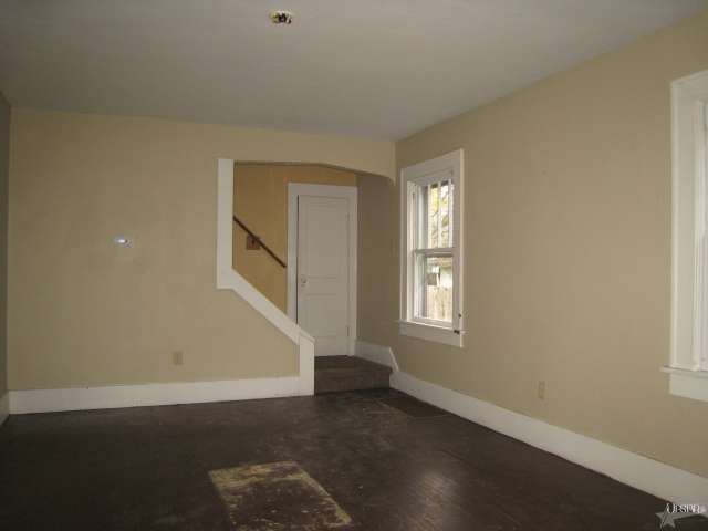337 W Branning Ave, Fort Wayne, IN 46807 photo 2