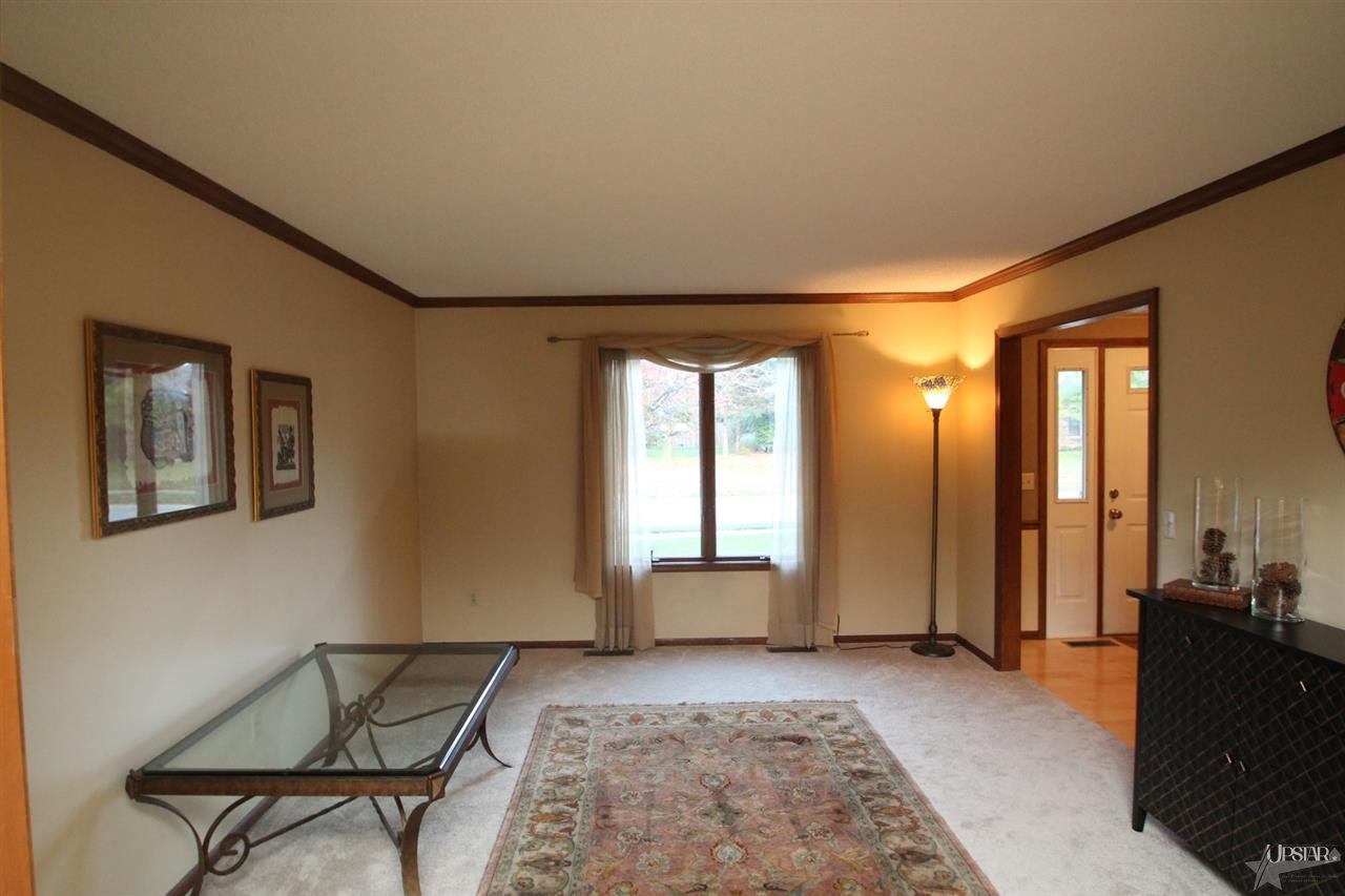 6318 Benham Dr, Fort Wayne, IN 46815 photo 15