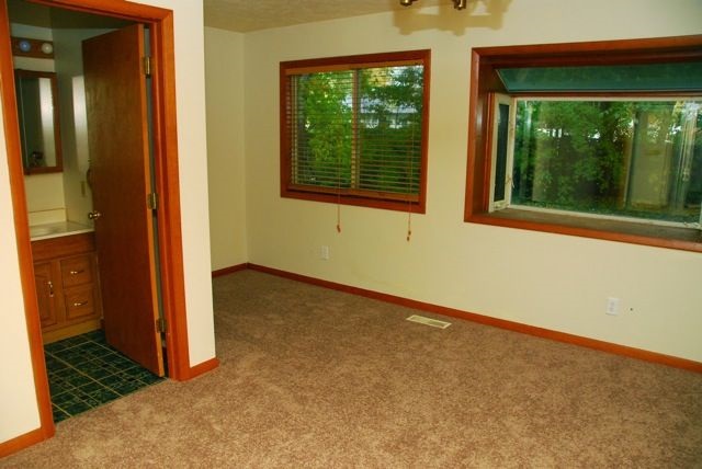 56346 Tulip Tree Ln, Elkhart, IN 46516 photo 8