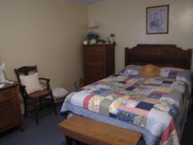 611 W Walnut St, Albion, IN 46701 photo 14