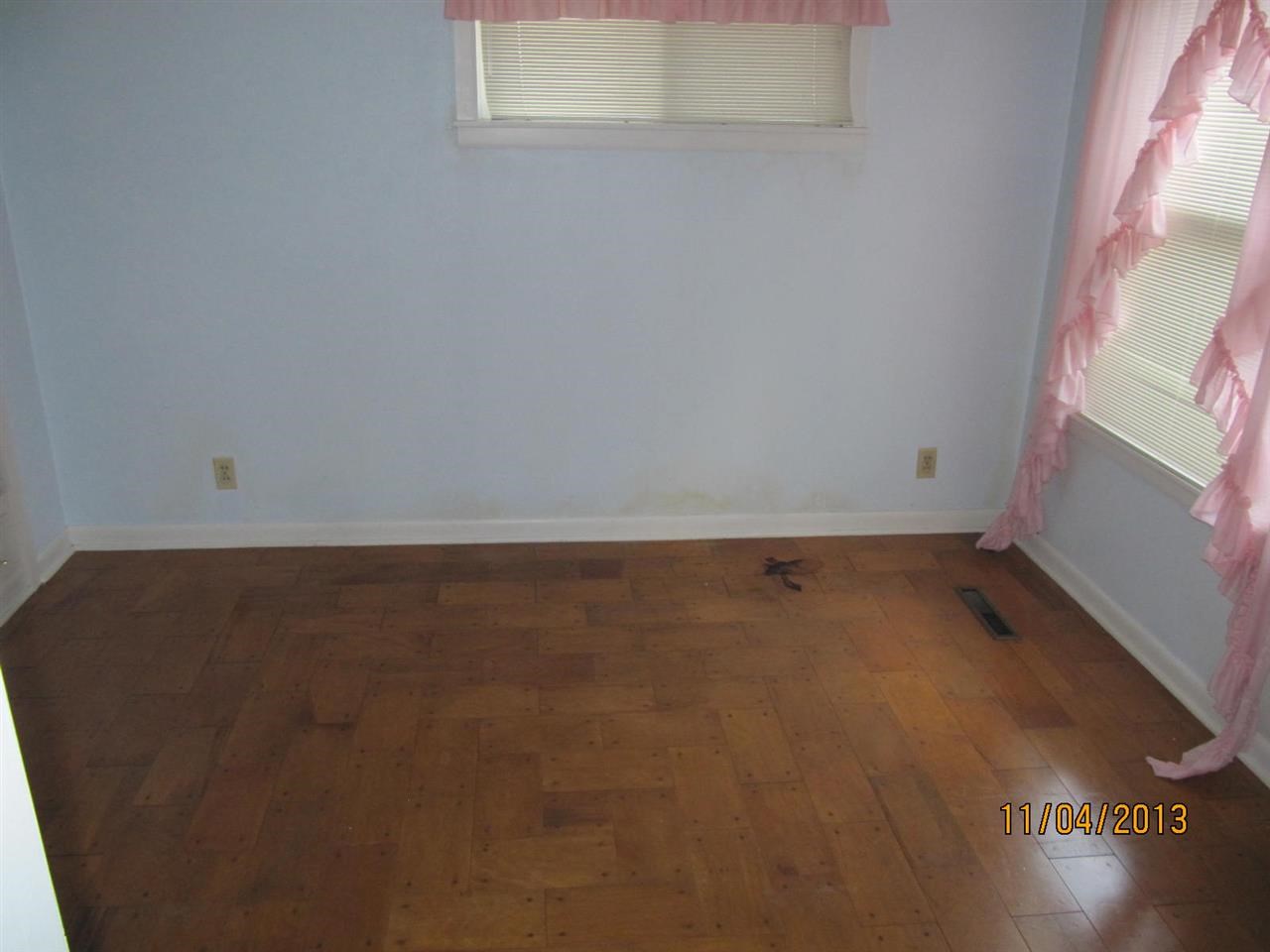 614 N Iowa St, Remington, IN 47977 photo 10