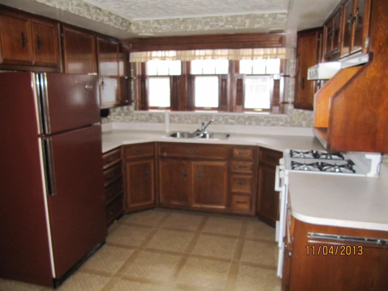 614 N Iowa St, Remington, IN 47977 photo 4