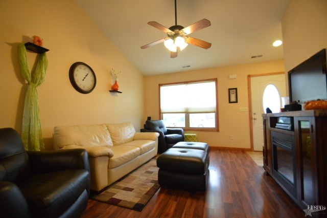 6512 Stonefield Dr, Fort Wayne, IN 46825 photo 2