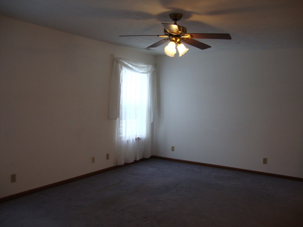220 Ingram Dr, Lafayette, IN 47909 photo 3