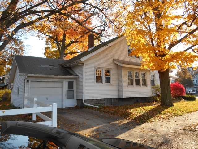 900 E Beardsley Ave, Elkhart, IN 46514 photo 3