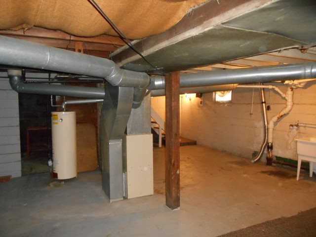 900 E Beardsley Ave, Elkhart, IN 46514 photo 19