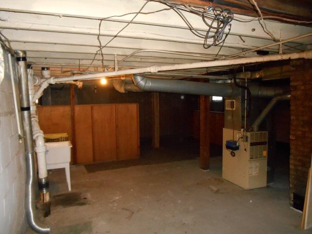 900 E Beardsley Ave, Elkhart, IN 46514 photo 20