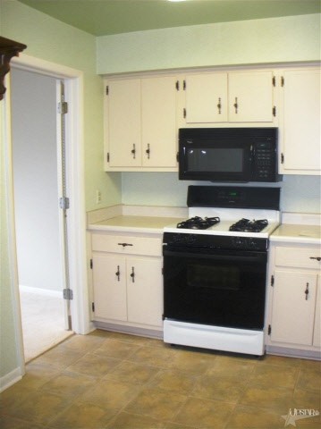 5611 S Wayne Ave, Fort Wayne, IN 46807 photo 6