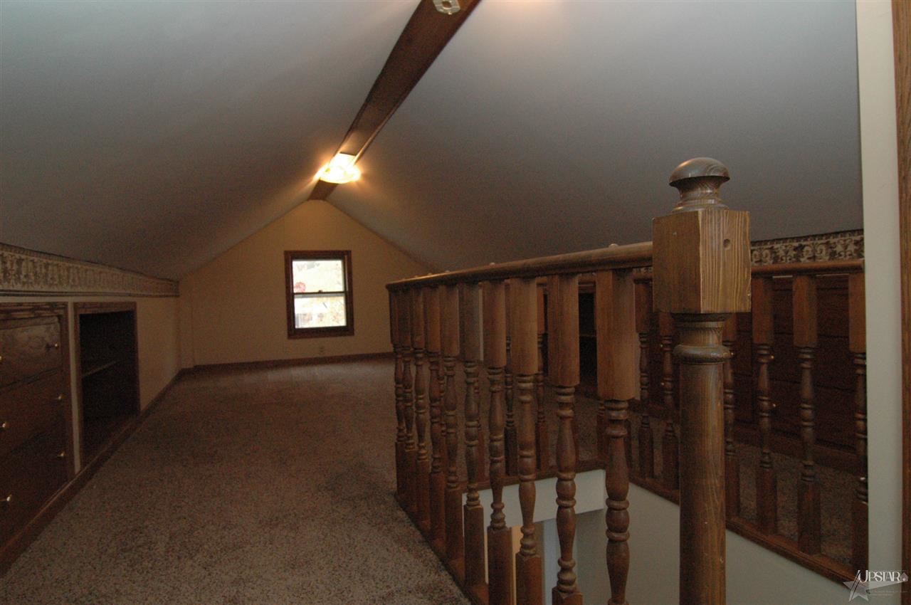 2324 Oakridge Rd, Fort Wayne, IN 46805 photo 16