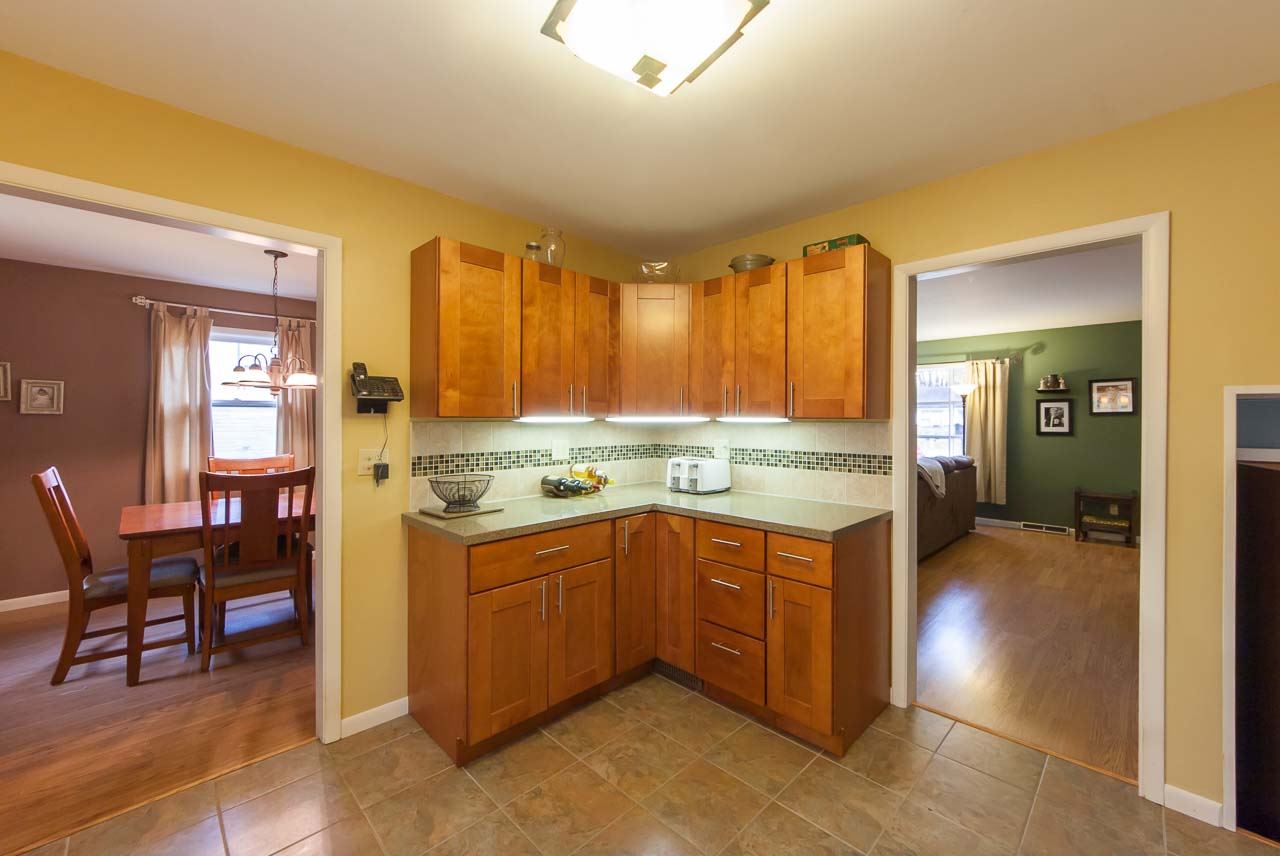 4313 E Deckard Dr, Bloomington, IN 47408 photo 4
