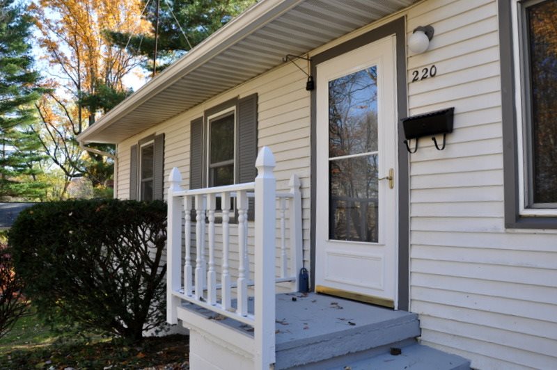 220 E Dewey Dr, Ellettsville, IN 47429 photo 3