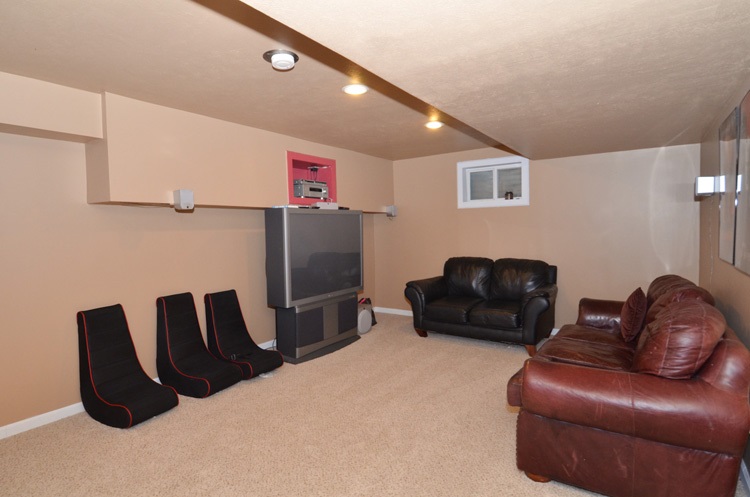 50797 Oakbridge Ct, Granger, IN 46530 photo 21