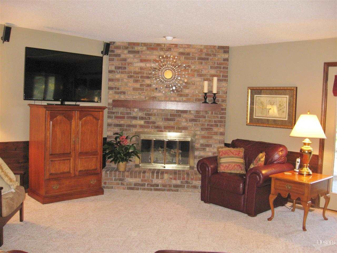 7412 Clingmans Trl, Fort Wayne, IN 46835 photo 4
