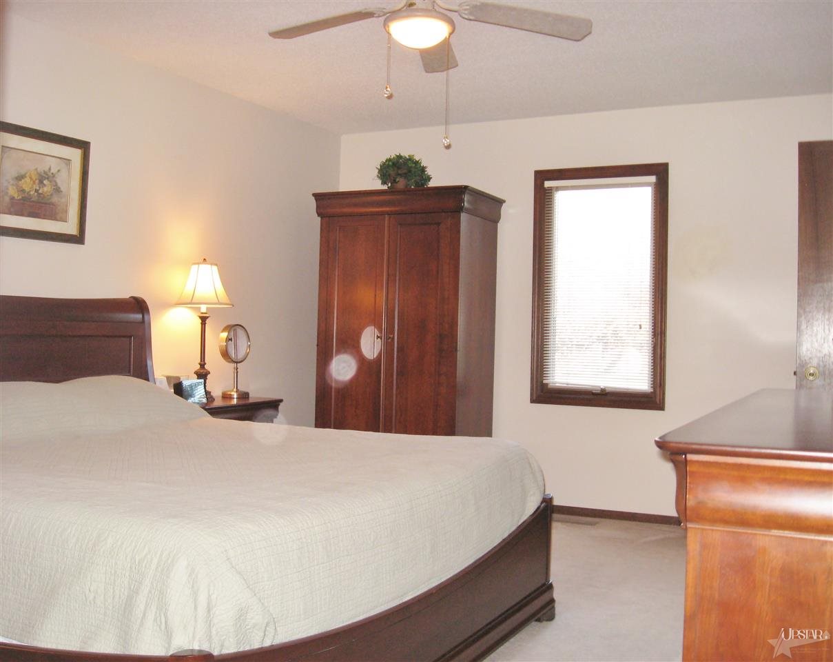 7412 Clingmans Trl, Fort Wayne, IN 46835 photo 14